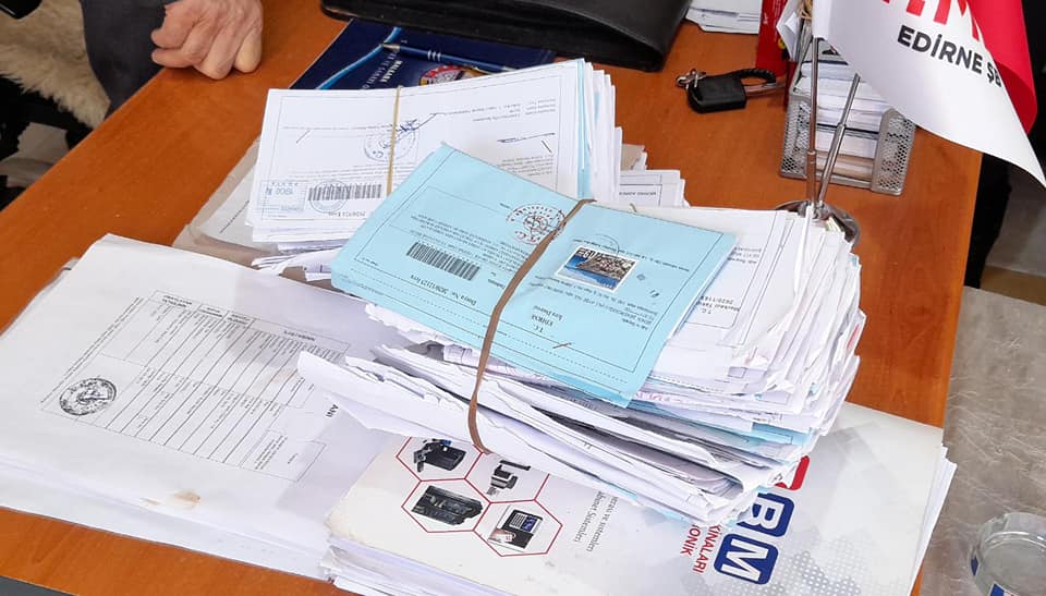POSTACI “PEK SEVİNÇLİ HABERLER” GETİRMİYOR