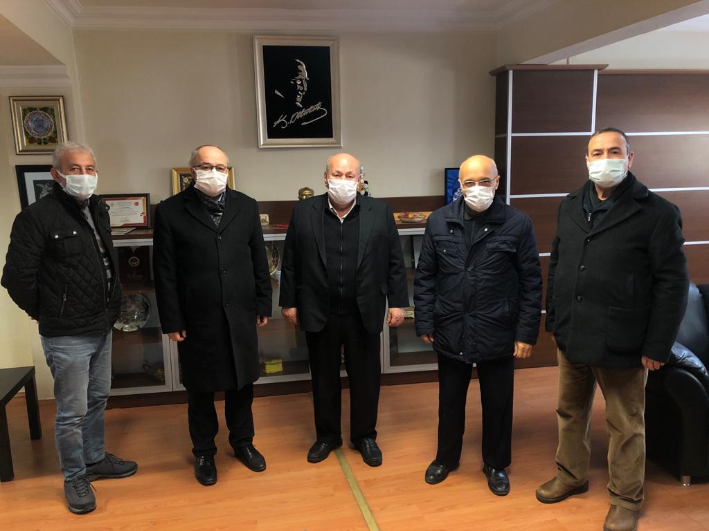 SAADET PARTİSİ ESNAF VE SANATKÂRIN YANINDADIR