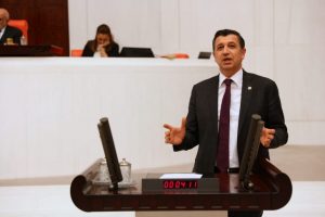 TARIMDA KRİZ DERİNLEŞİYOR