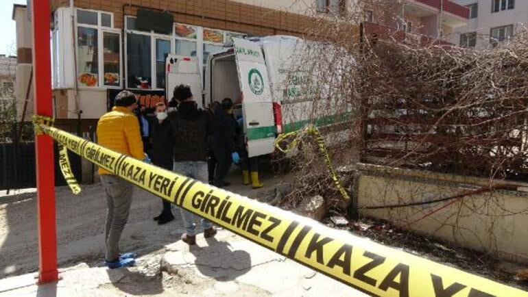 EV ARKADAŞI TARAFINDAN BOĞAZI KESİLEREK ÖLDÜRÜLDÜ Uzunköprü Hür Gazete