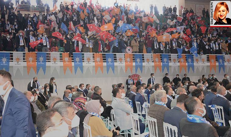 Bakan Koca’nın, AKP il kongrelerine sessiz kalmasına hekimlerden tepki geldi