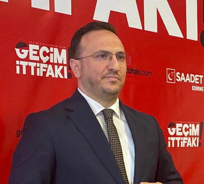 TAM KAPANDIK!
