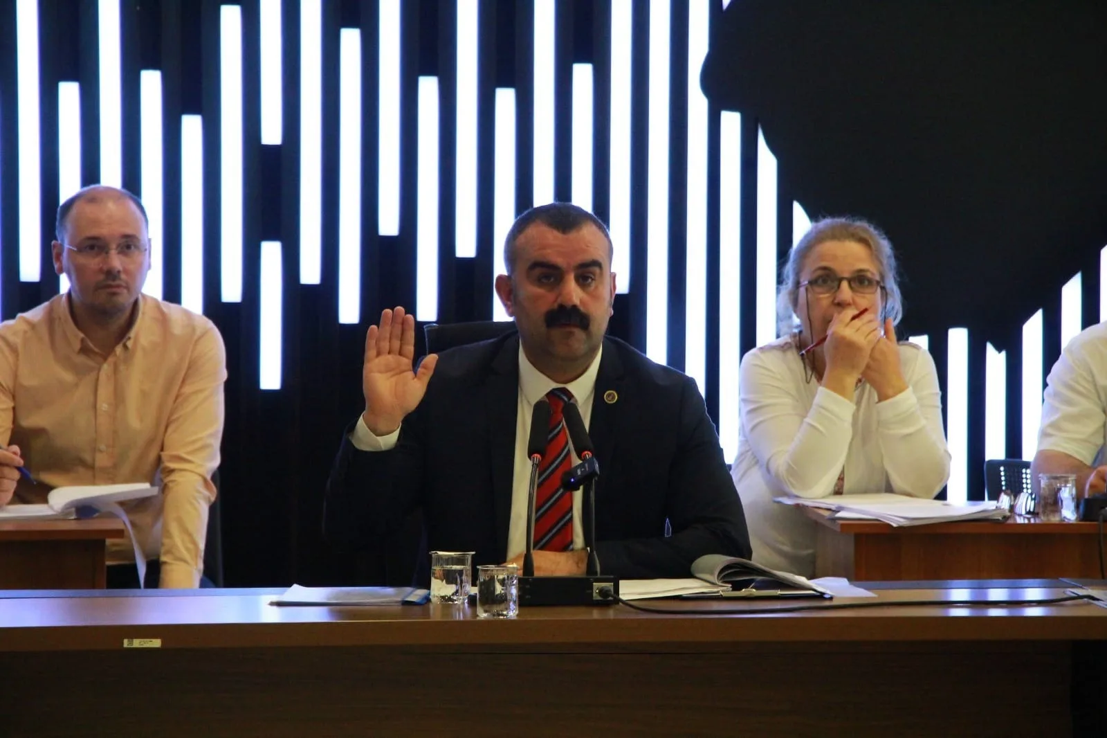 BELEDİYENİN  2025 MALİ YILI GELİR  GİDER BÜTÇESİ GÖRÜŞÜLECEK