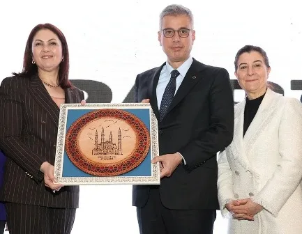 UZUNKÖPRÜ YENİ DEVLET HASTANESİNİN BİTİMİ İNŞALLAHLARA KALDI.