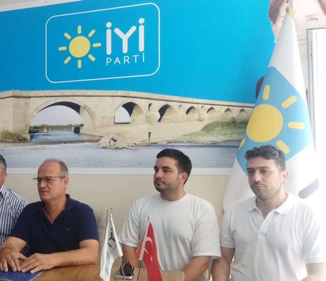 AKIN:BORÇLARIMIZ AZALIYOR MU YOKSA YAPILAN ÖDEMELERE RAĞMEN ARTIYOR MU?”