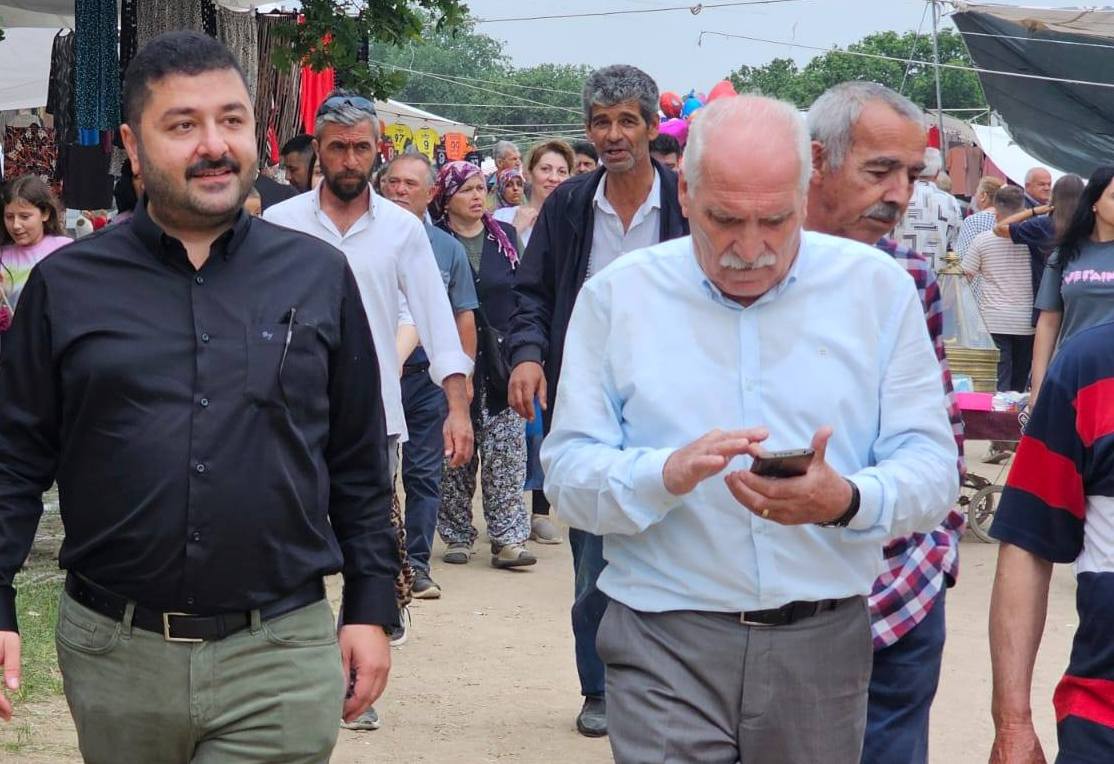 Doludan Zarar gören köyleri CHP Edirne Milletvekili Baran Yazgan, İlçe başkanlığı,İl genel meclis üyeleri geçmiş olsun ziyareti neden gerçekleştirmedi?
